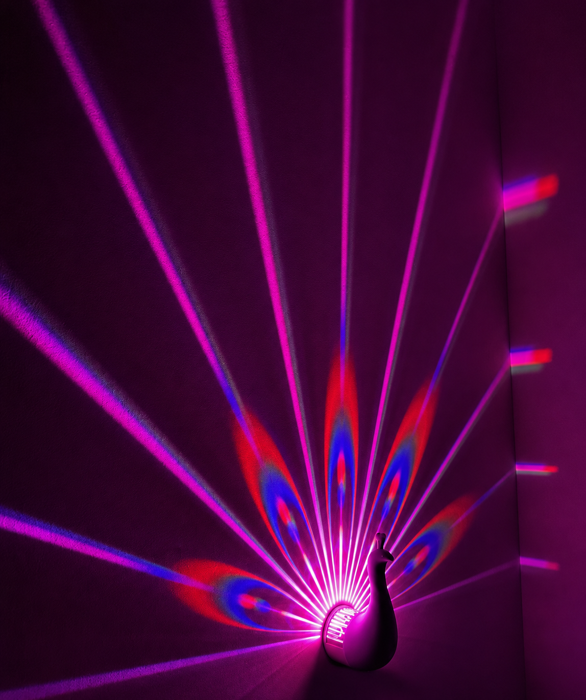 3D LED Peacock Projection Lamp – 12 Color Modes